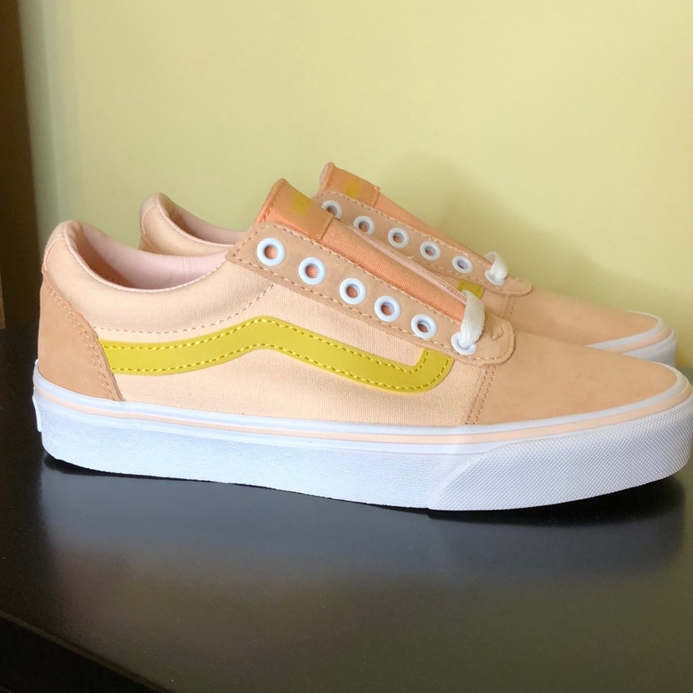 Salmon Vans NWOT